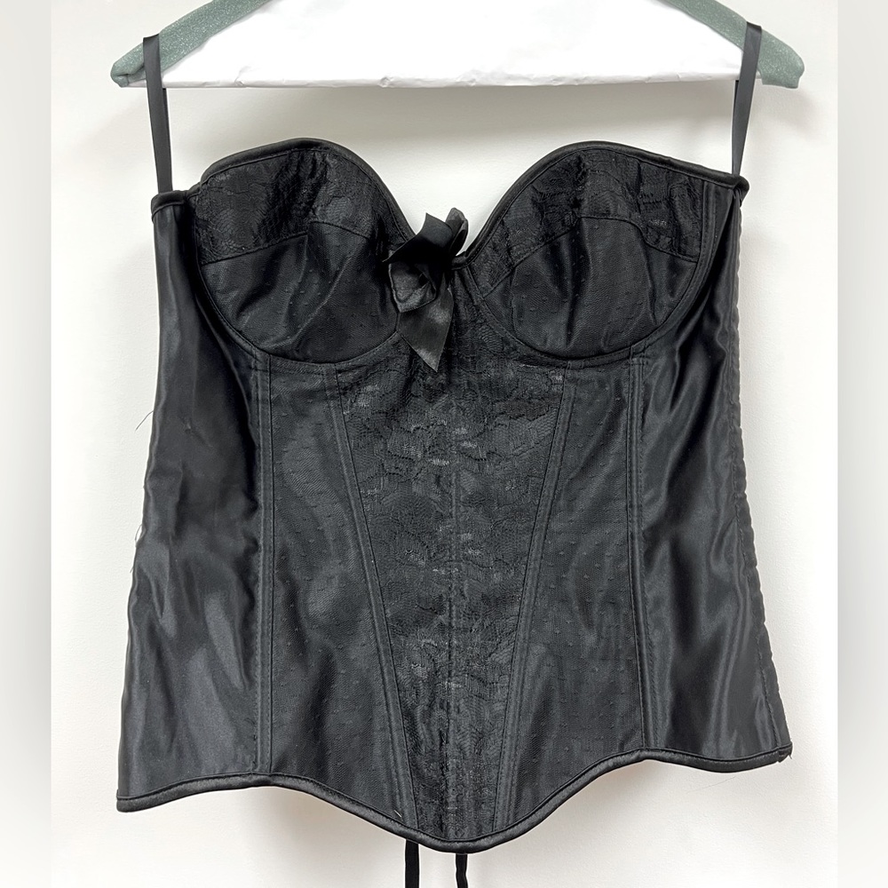 Black Lace Lace Up Corset New with Tags Size 16